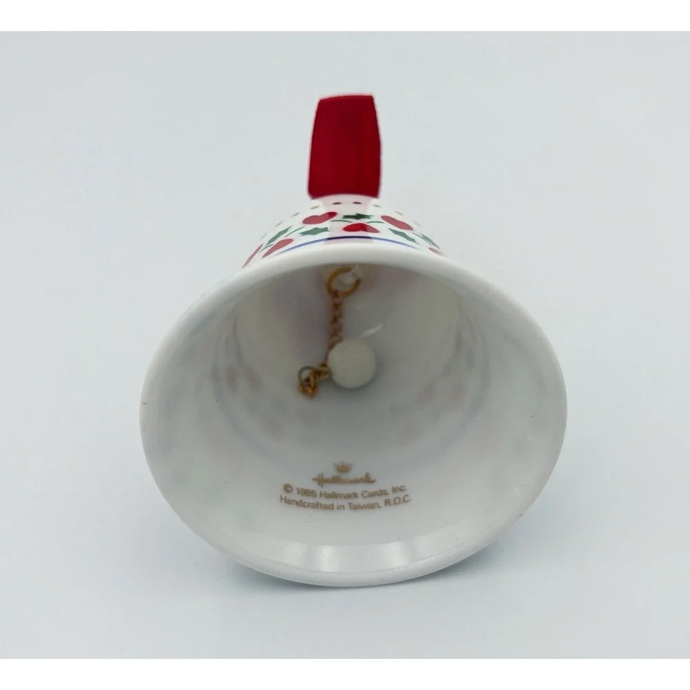 Vintage 1985 Hallmark Keepsake Sister Ceramic Bell Christmas Ornament New In Box